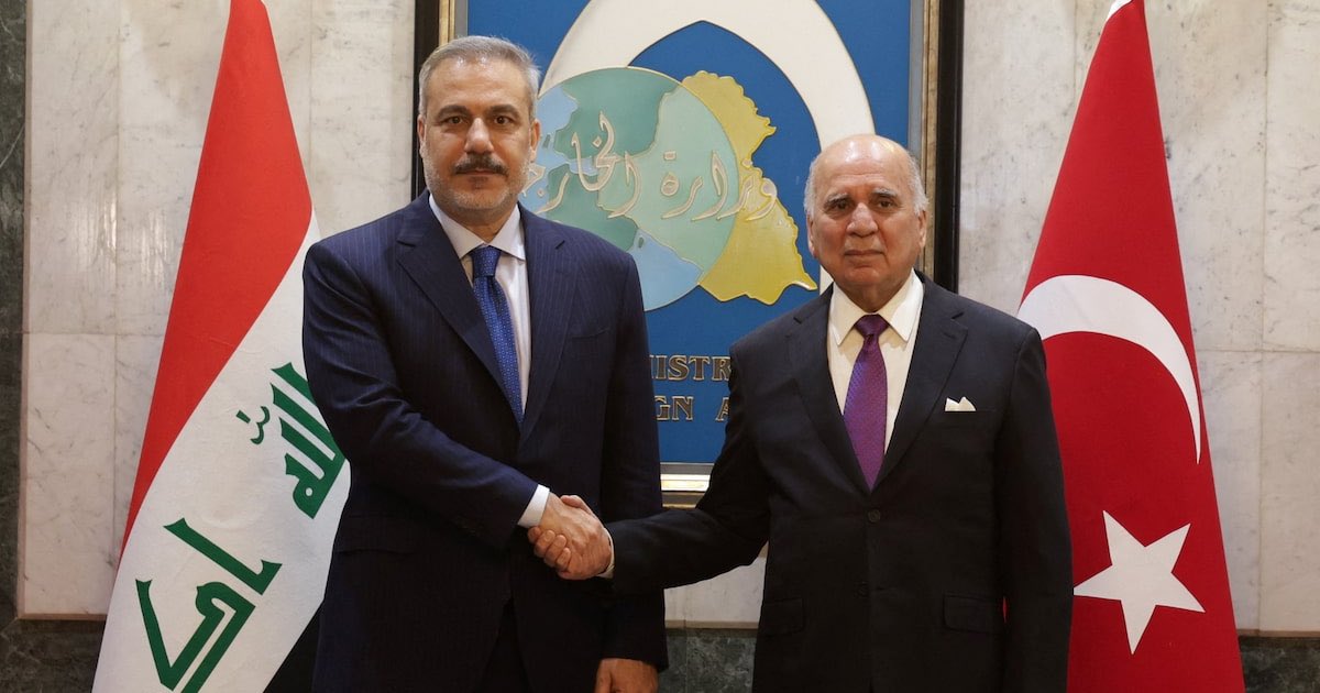 Turkish Foreign Minister Hakan Fidan meets Iraqi Foreign Minister Fuad Hussein in Baghdad, Iraq November 2, 2025. REUTERS/Ahmed Saad