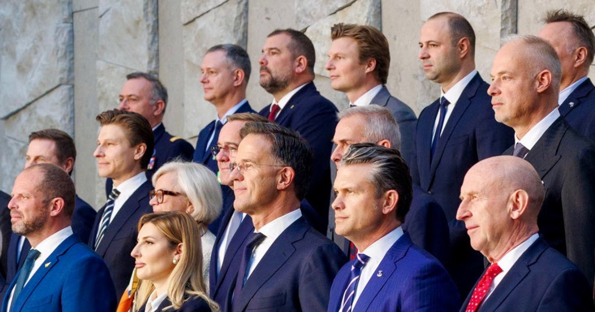 NATO Defence Ministers gathered in Brussels on Wednesday (Oct. 15) amid recent airspace incursions by Russian drones and jets. [tut0ugh via NATO]