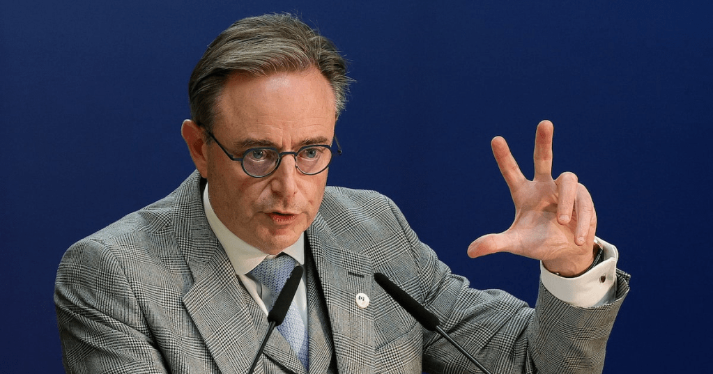 Belgium's Prime Minister Bart De Wever attends a press conference on the day of the European Union leaders' summit in Brussels, Belgium October 23, 2025. REUTERS/Yves Herman