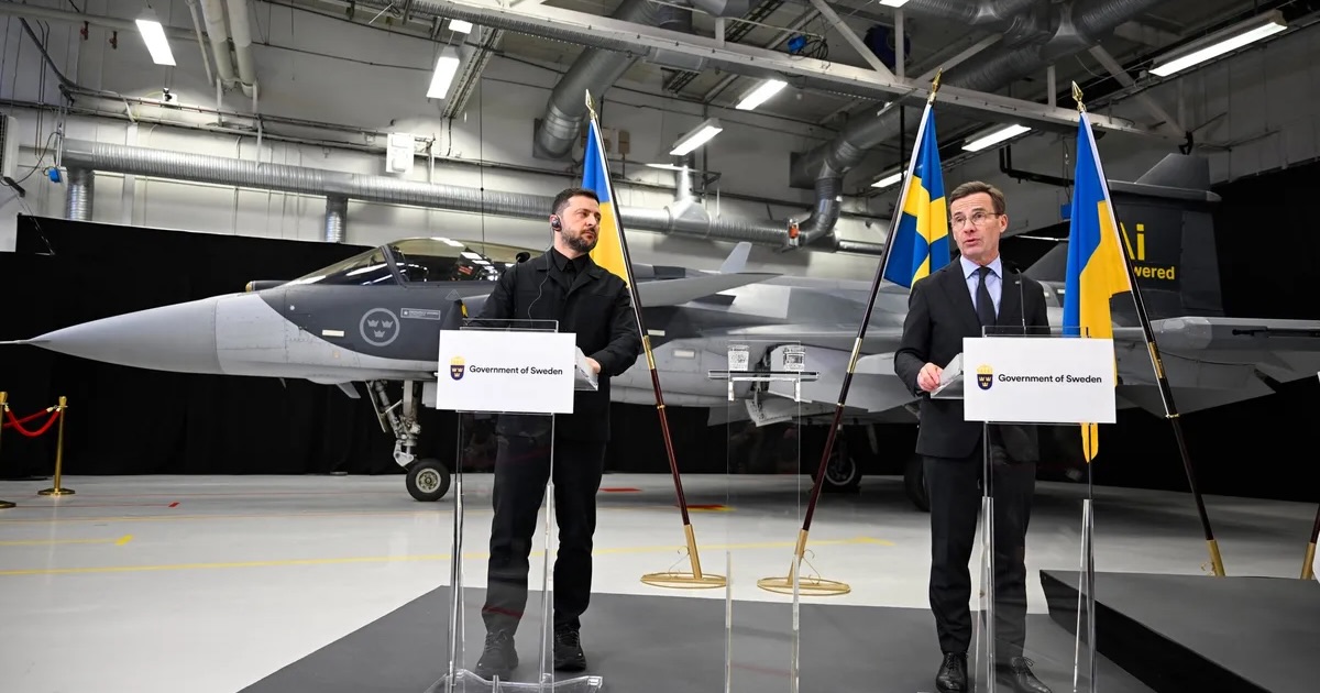 Volodymyr Zelenskiy and Ulf Kristersson during a news conference in Linköping, Sweden, on Oct. 22. Photographer: Fredrik Sandberg/AFP/Getty Images