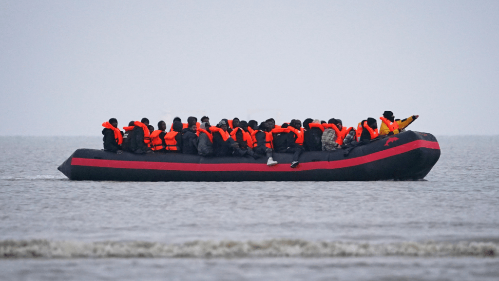 Channel crossings resume after longest pause since&nbsp;2018