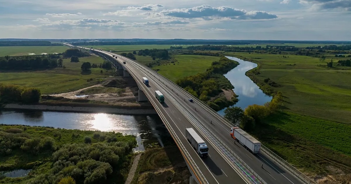 The Via Baltica road and the bridge stretching over the Narew River - Copyright GDDKiA/fot.Krzysztof Nalewajko