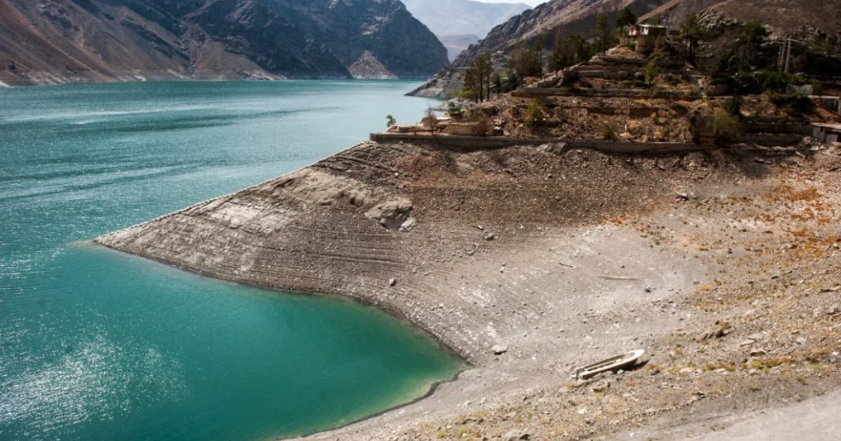 Amir Kabir dam. - HAMIDREZA DASTJERDI . ISNA . AFP