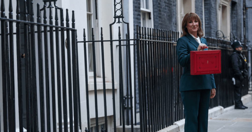 British Chancellor of the Exchequer Rachel Reeves in Downing Street in London, Britain, November 26, 2025. REUTERS/Isabel Infantes