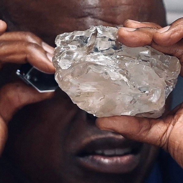 Botswana plans Moscow embassy and seeks Russian investment in rare earths and&nbsp;diamonds