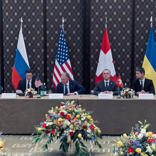 Russia-Ukraine peace talks continue in Geneva amid territorial and security&nbsp;disputes