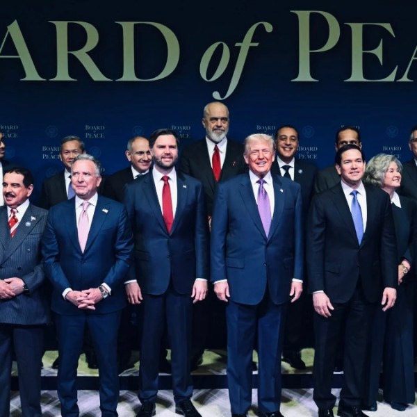 Trump leads Board of Peace meeting focused on Gaza recovery, with eye on global&nbsp;hotspots&nbsp;