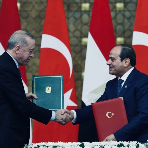 Türkiye and Egypt deepen bilateral ties with multi-sector&nbsp;agreements