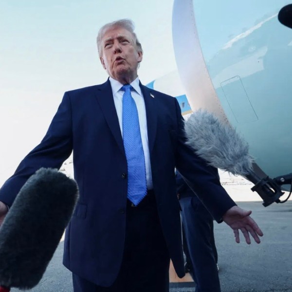 Trump says both US and Iran want to make a deal as Tehran officials deny&nbsp;talks&nbsp;