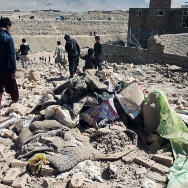 Pakistan warns Taliban ‘crossed a red line’ as Afghanistan border conflict&nbsp;escalates