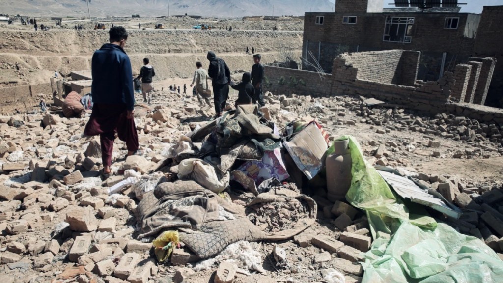 Pakistan warns Taliban ‘crossed a red line’ as Afghanistan border conflict escalates