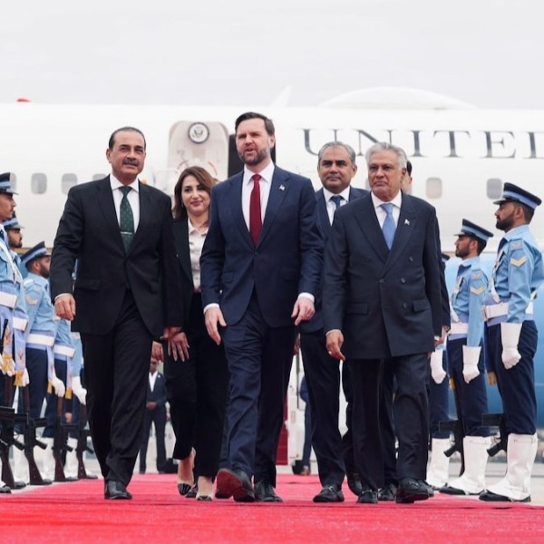 US and Iran hold talks in Islamabad amid fragile&nbsp;ceasefire